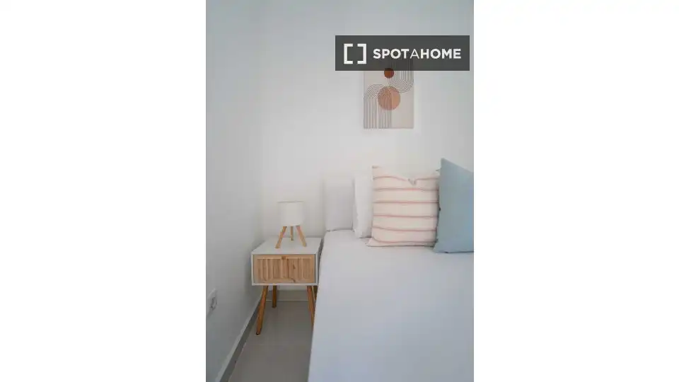 Bedroom of Flat for rent in Puente de Vallecas