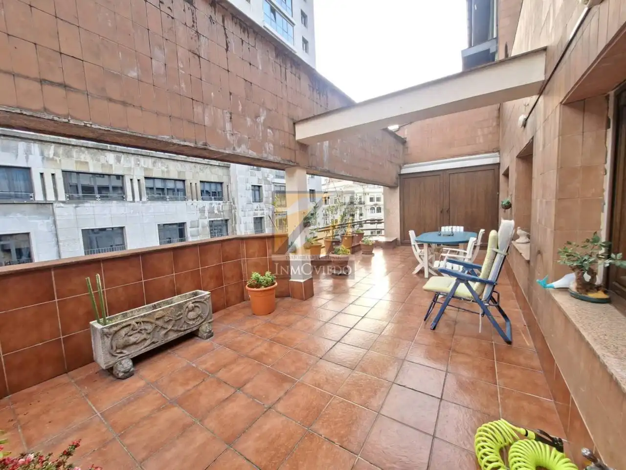 Terrasse von Dachboden zum Verkauf in Oviedo  mit Heizung, Parkett und Terrasse