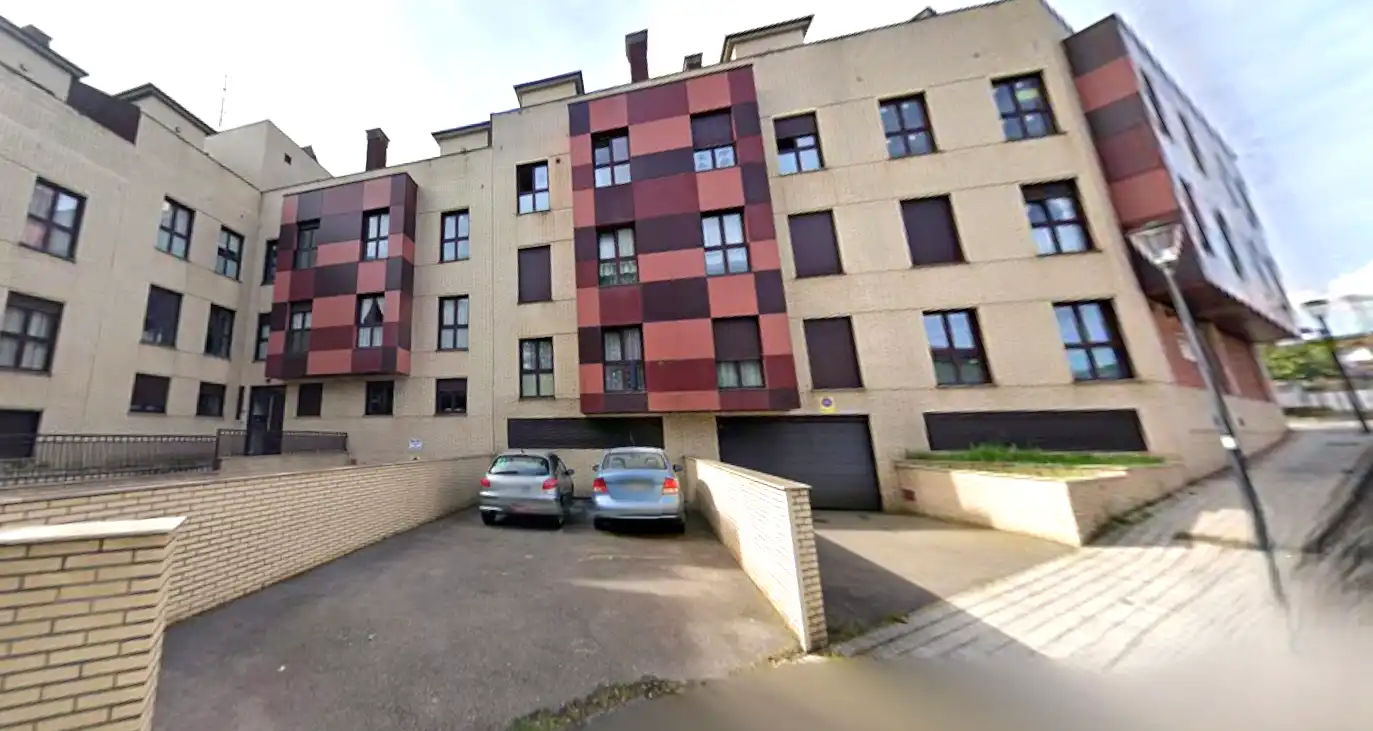 Außenansicht von Geschaftsraum zum Verkauf in Gijón 