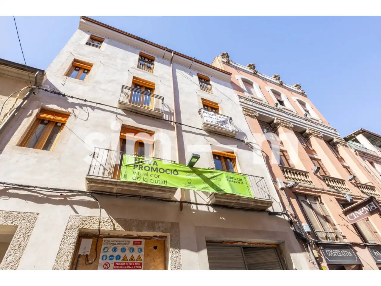 Vista exterior de Piso en venta en Vic con Aire acondicionado, Calefacción y Balcón