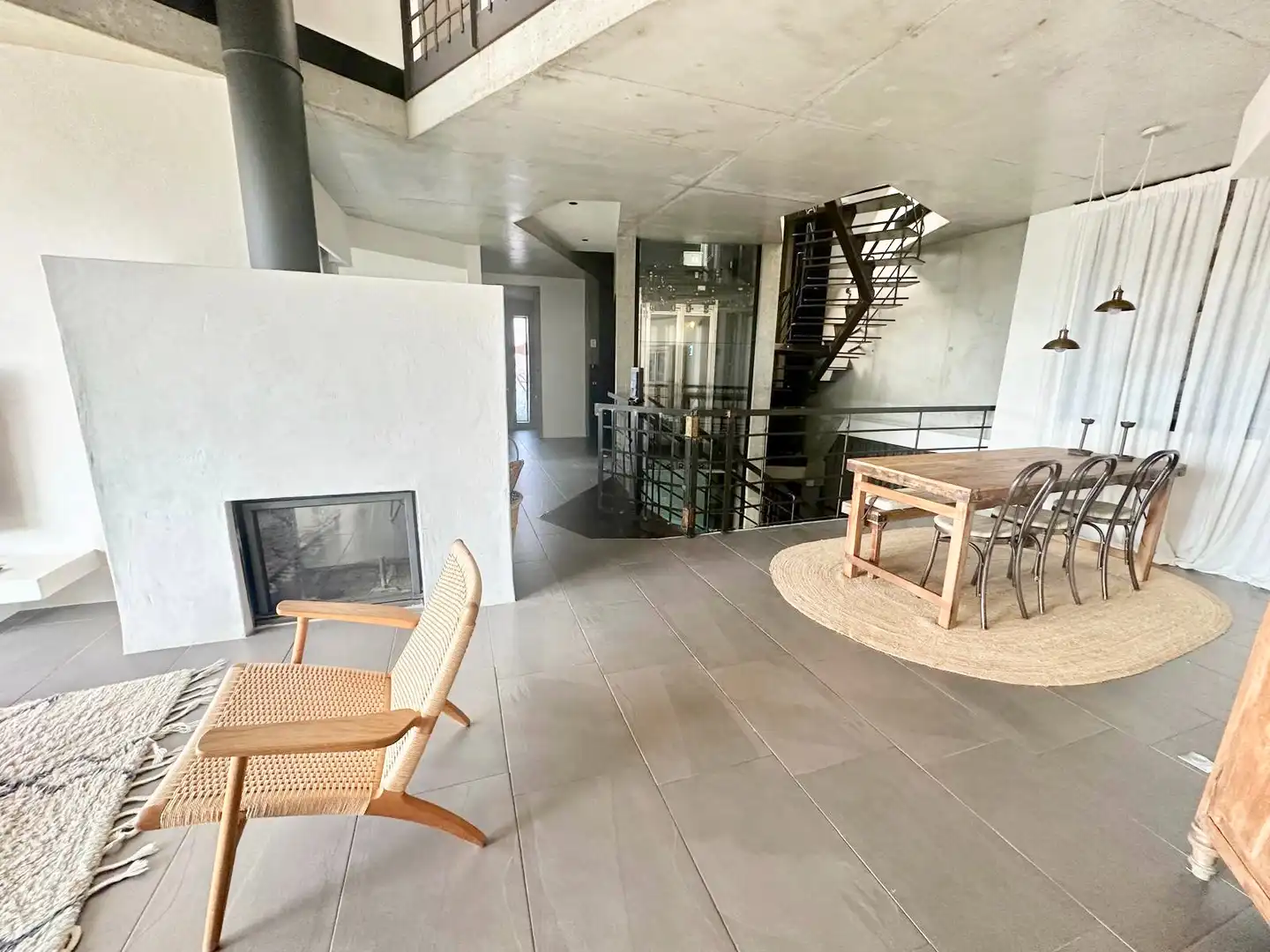 Casa adosada en venda en Donostia - San Sebastián  amb Aire condicionat, Calefacció i Jardí privat