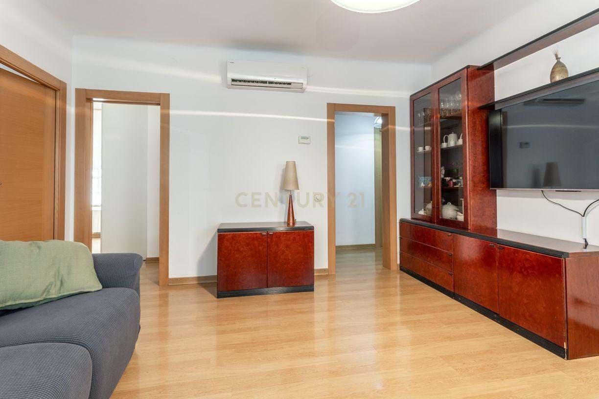 Living room of Flat for sale in  Barcelona Capital  with Air Conditioner