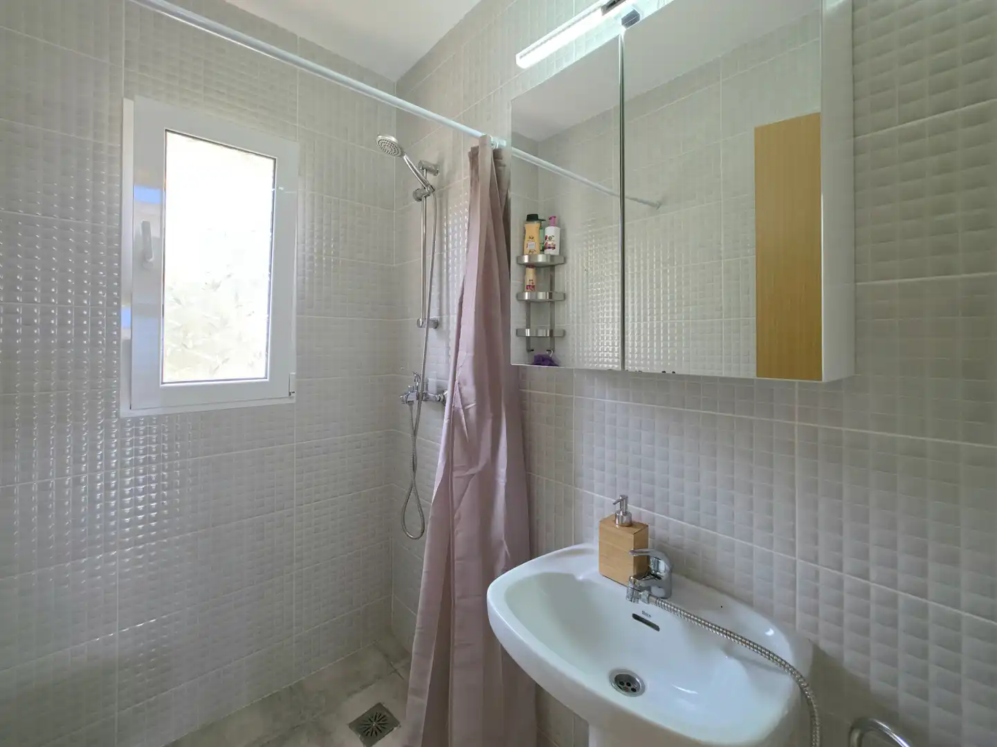 Bathroom of Houses for sale in El Campello  with Air Conditioner, Heating and Private garden