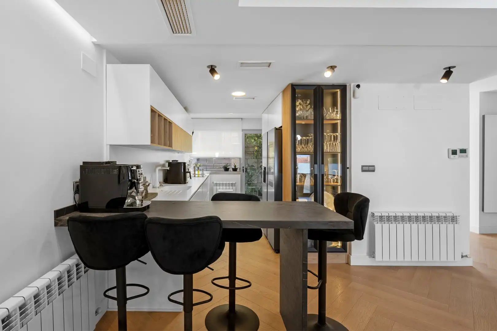 Cocina de Casa o chalet en venta en Granada con Aire acondicionado, Calefacción y Terraza