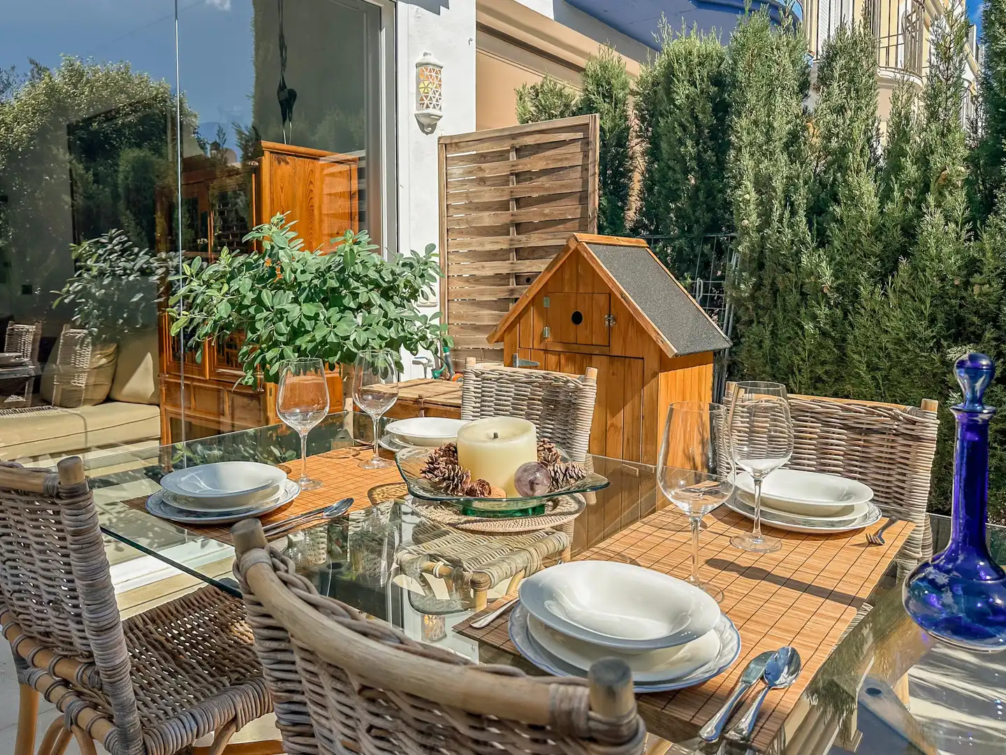 Terraza de Casa adosada en venta en Marbella con Jardín privado, Alarma y Piscina comunitaria