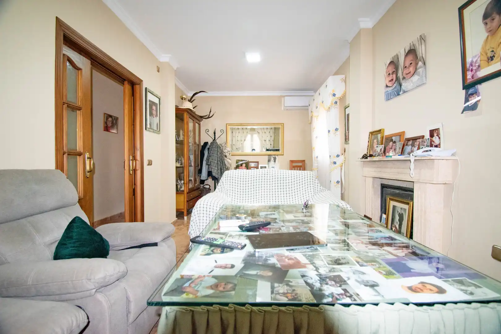 Sala d'estar de Casa o xalet en venda en Chiclana de la Frontera