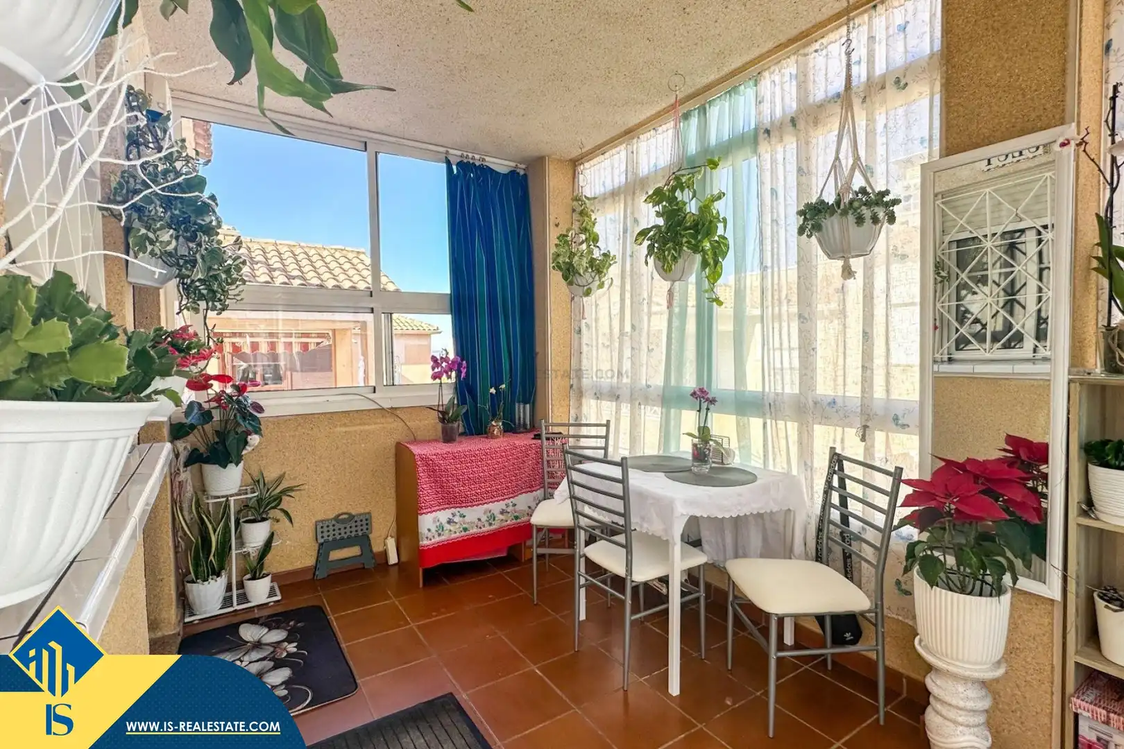 Bungalow con piscina en venta en Centro, imagen 3