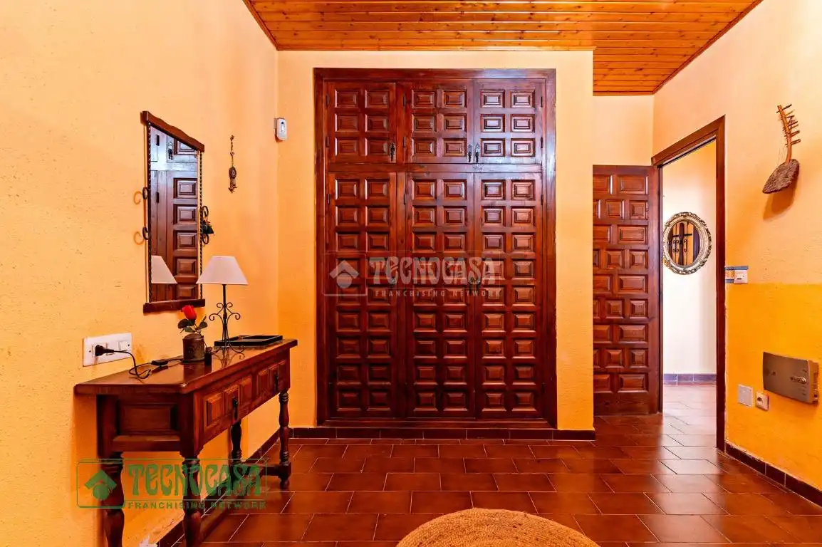 Houses for sale in Roquetas de Mar