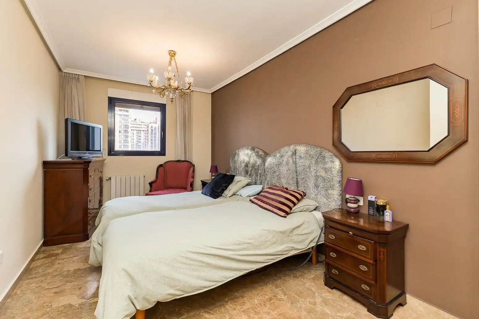 Habitación de Piso en venta en Valencia con Aire acondicionado y Calefacción