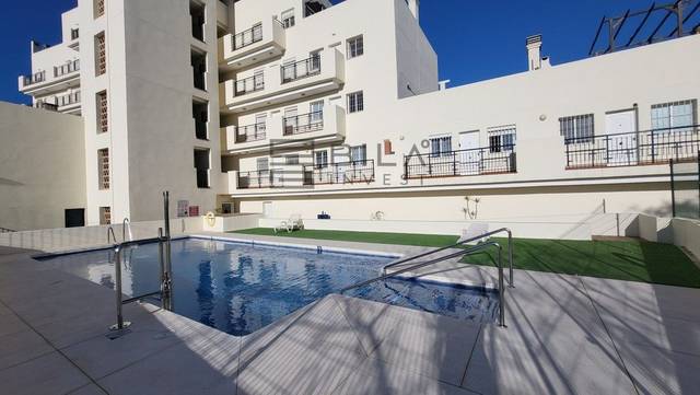 Piso en Venta en Faro en Zona Centro Comercial Torrequebrada