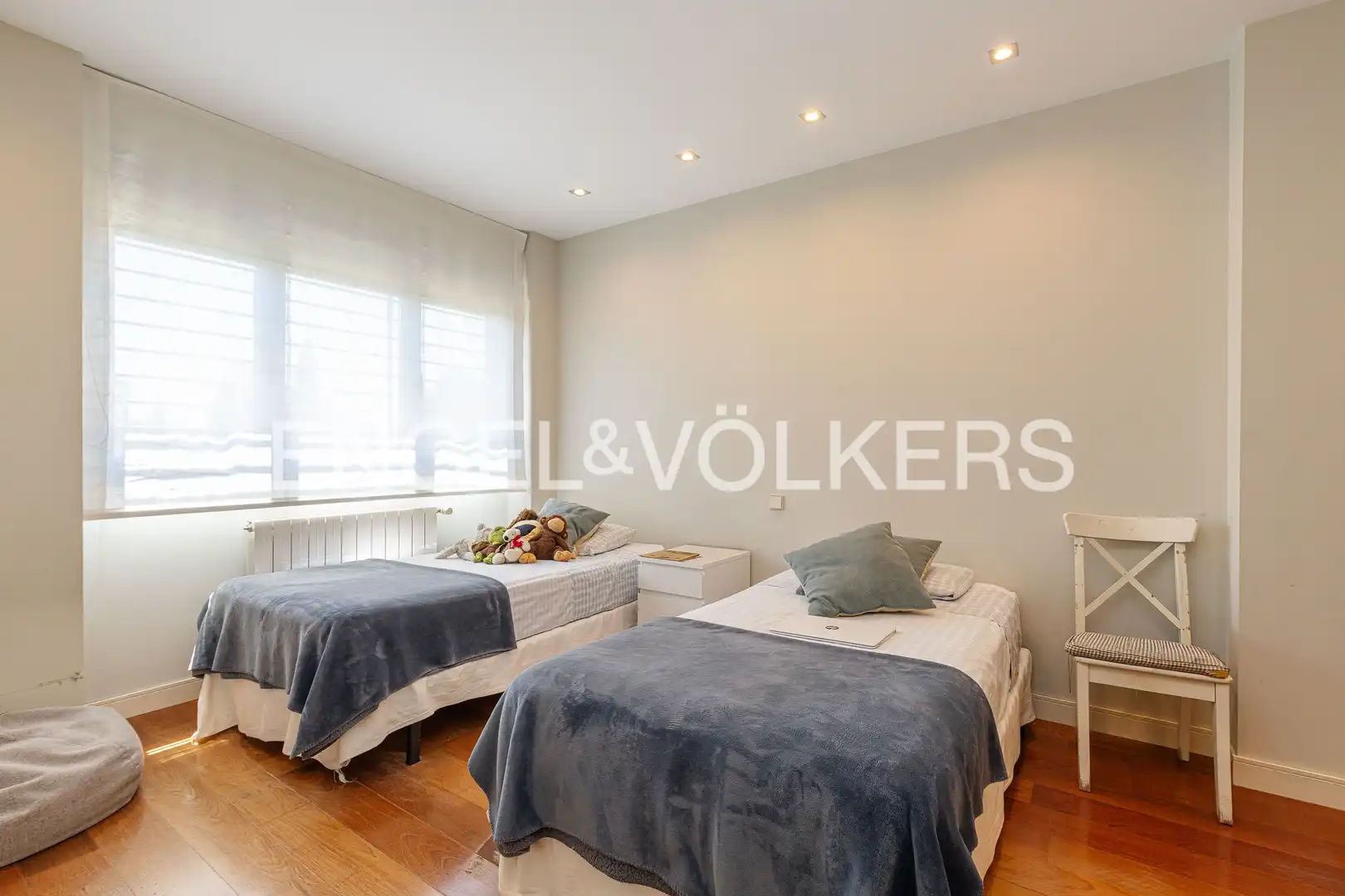 Habitación de Casa o chalet en venta en Madrid con Aire acondicionado, Calefacción y Jardín privado