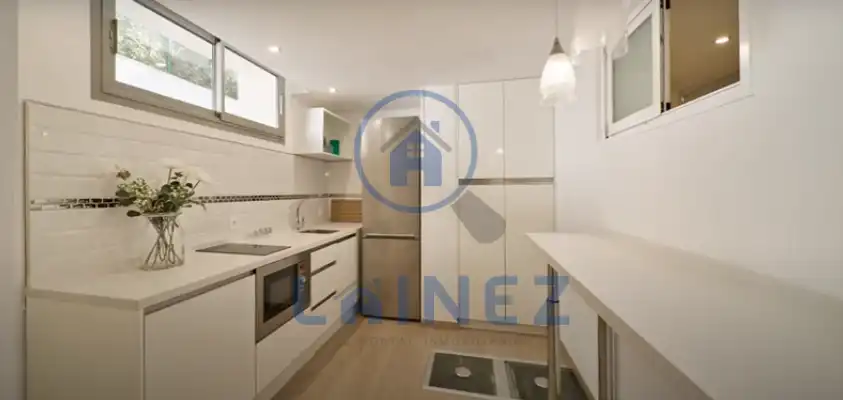 Cuina de Casa o xalet en venda en Marbella amb Aire condicionat, Jardí privat i Traster