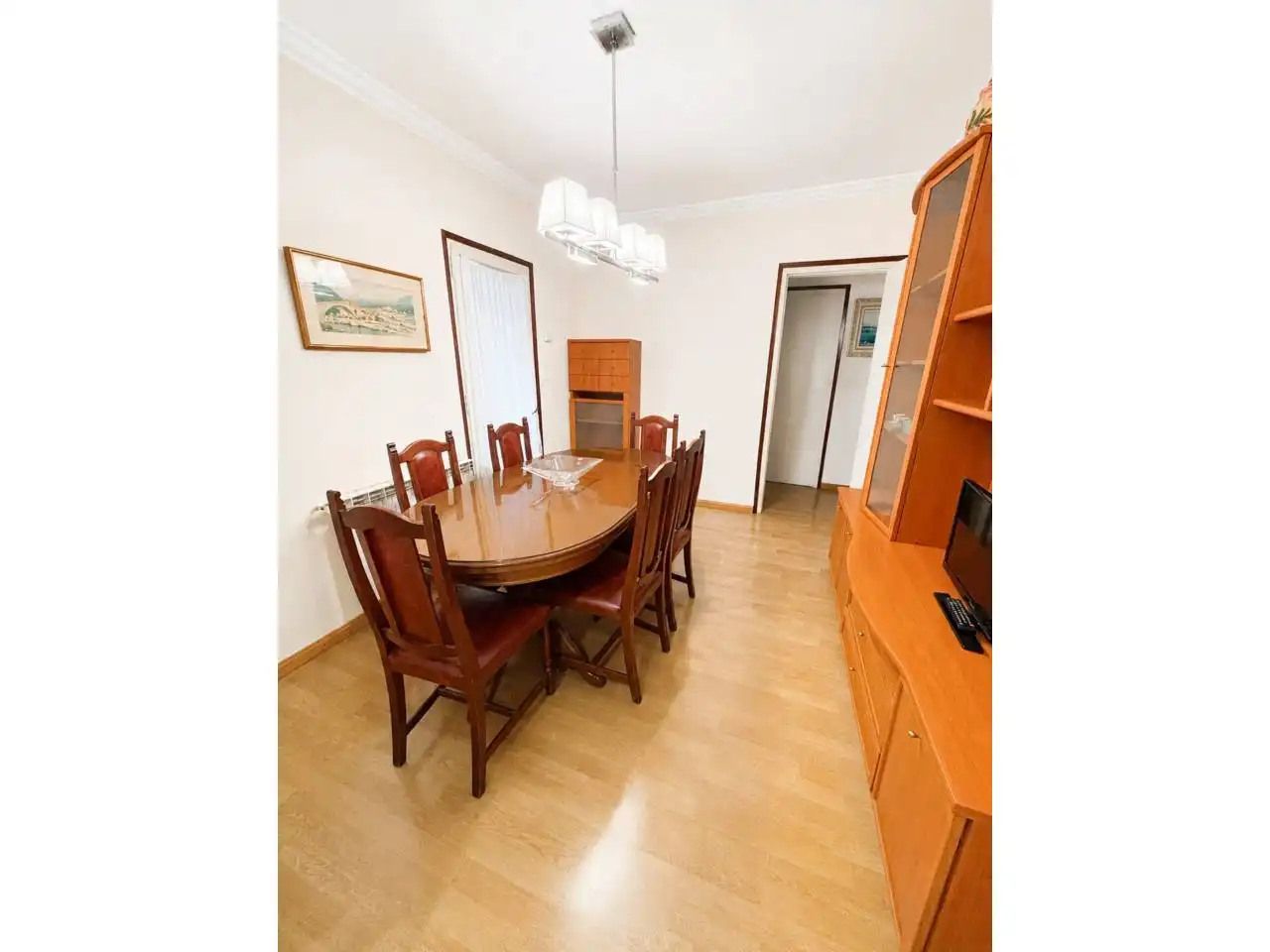 Comedor de Piso en venta en Girona con Calefacción, Parquet y Trastero