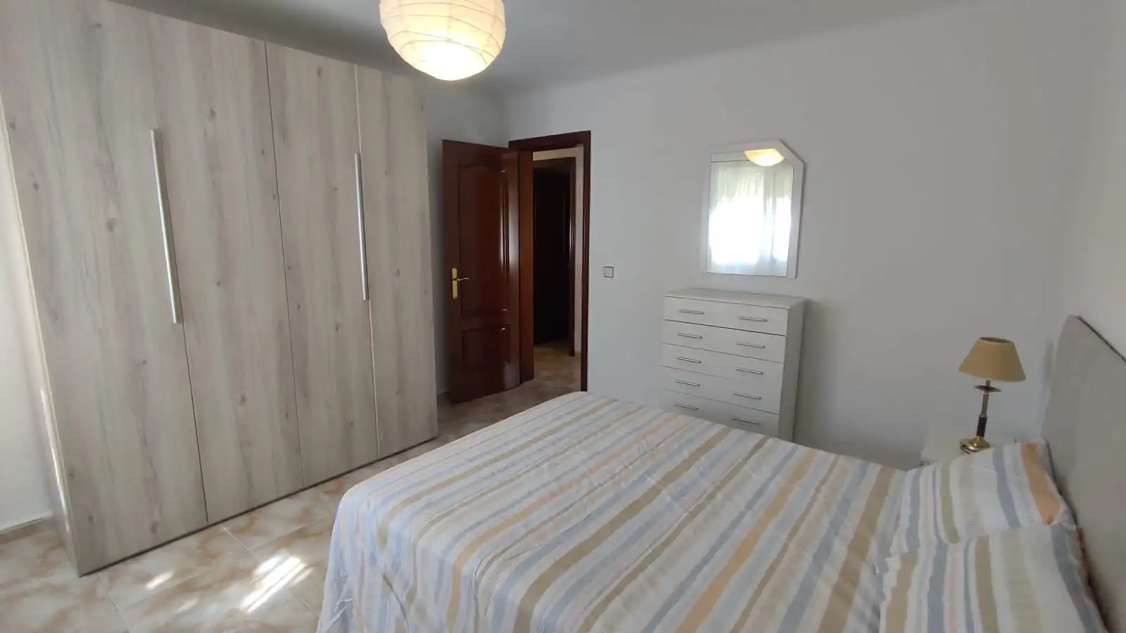 Bedroom of Flat for sale in Sevilla  with Storage room and Furnished