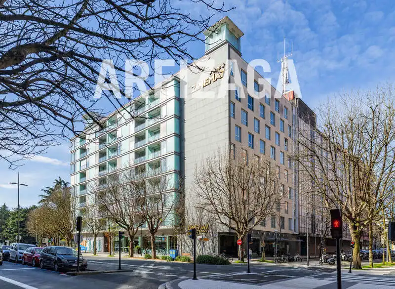 Exterior view of Flat for sale in Donostia - San Sebastián   with Heating