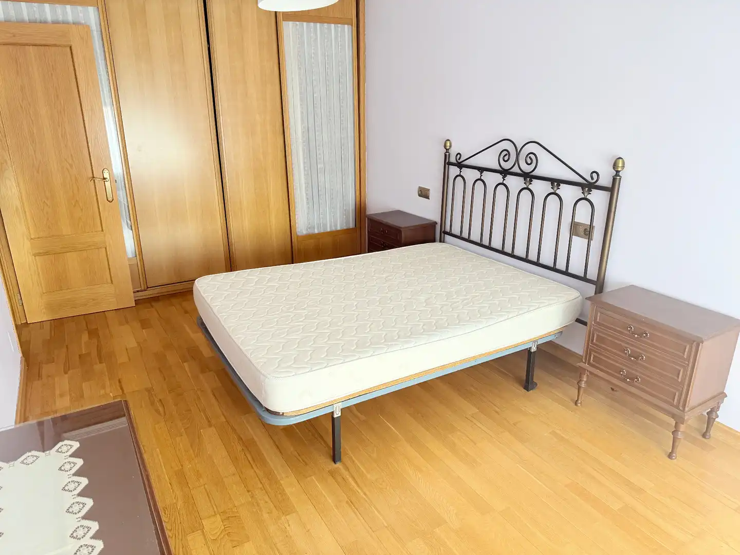 Bedroom of Flat for rent in Villaquilambre  with Heating, Furnished and Oven