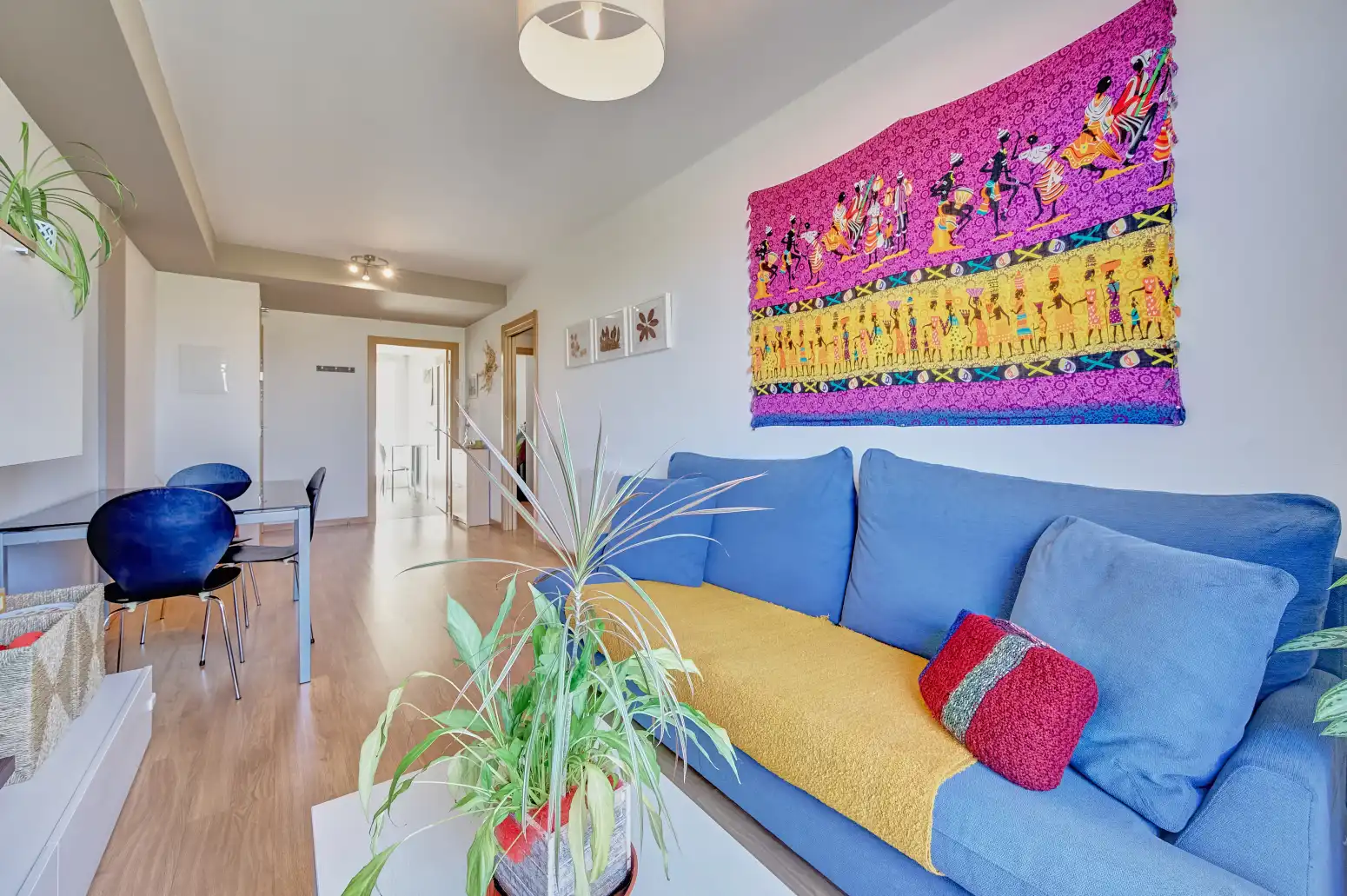 Sala d'estar de Pis en venda en  Pamplona / Iruña amb Calefacció, Parquet i Terrassa