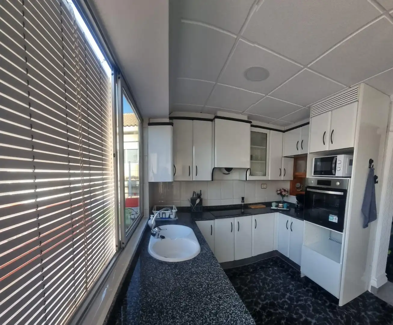 Cocina de Casa o chalet en venta en Murcia con Aire acondicionado, Calefacción y Jardín privado
