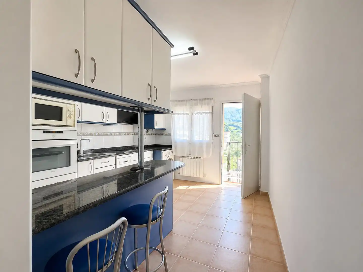 Cocina de Casa adosada en venta en Ruesga con Calefacción, Amueblado y Balcón
