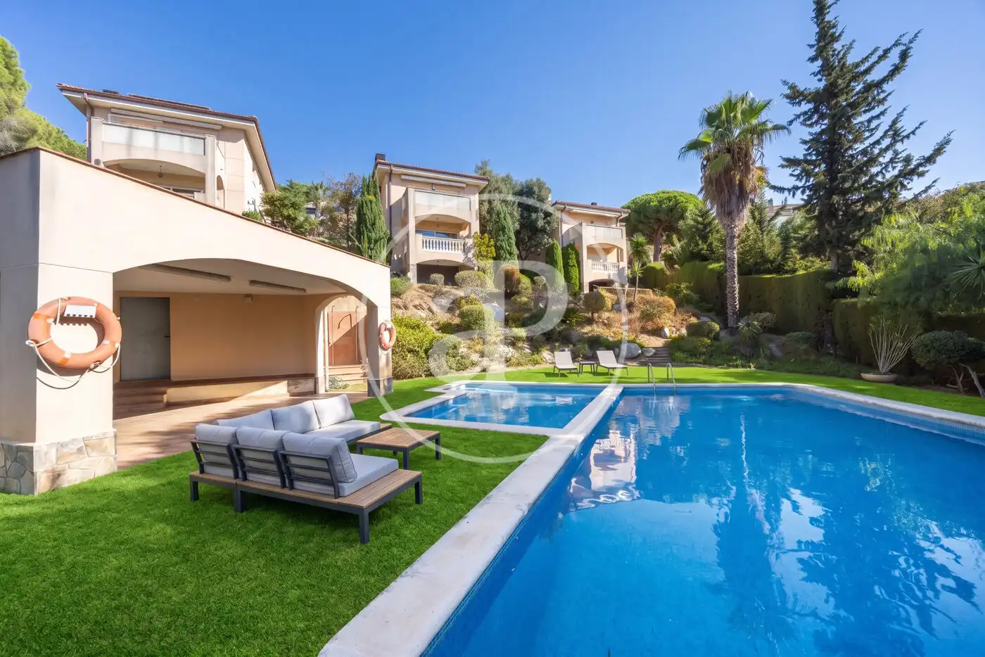 House with terrace for sale in Carrer Montseny, imagen 2