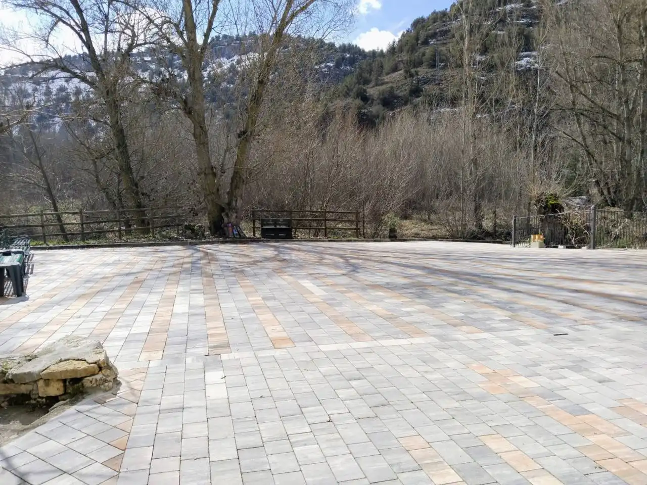 Vista exterior de Finca rústica en venta en Covarrubias con Amueblado