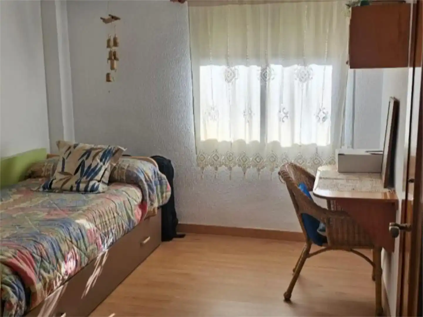 Schlafzimmer von Wohnung zum Verkauf in  Valencia Capital mit Klimaanlage und Balkon
