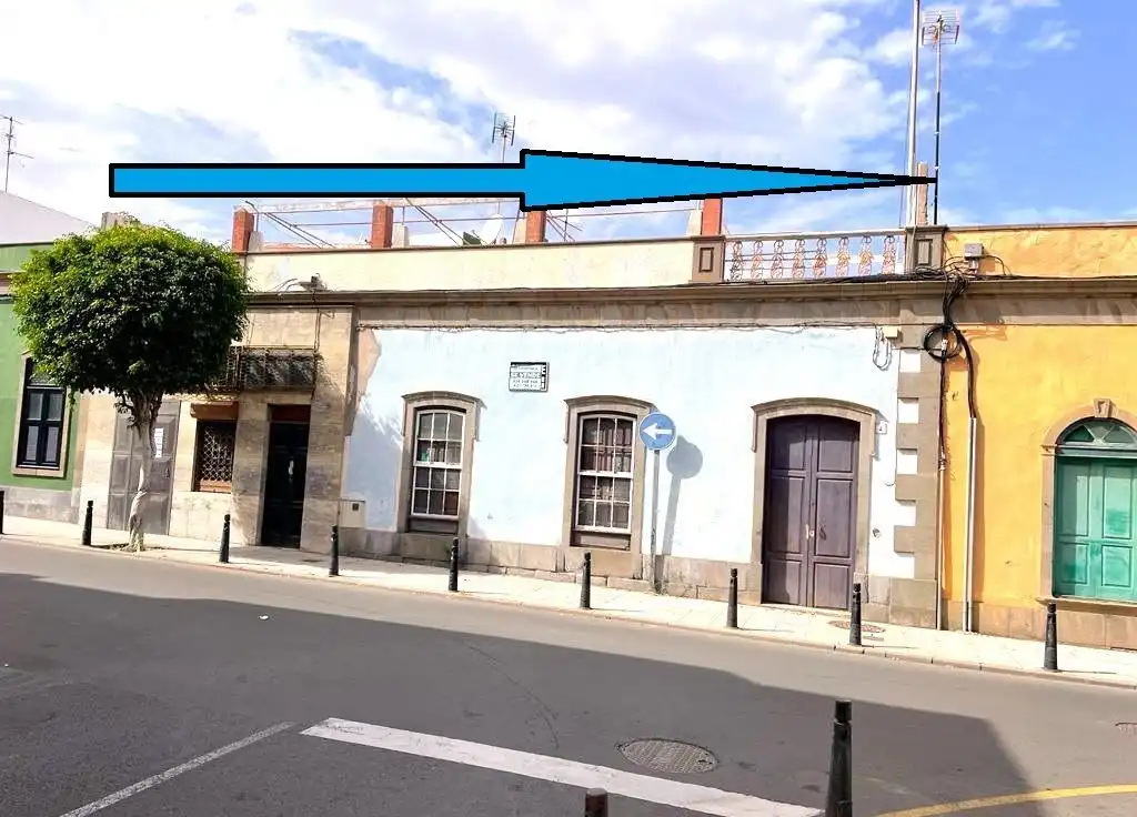 Vista exterior de Casa adosada en venta en Telde con Calefacción, Terraza y Trastero