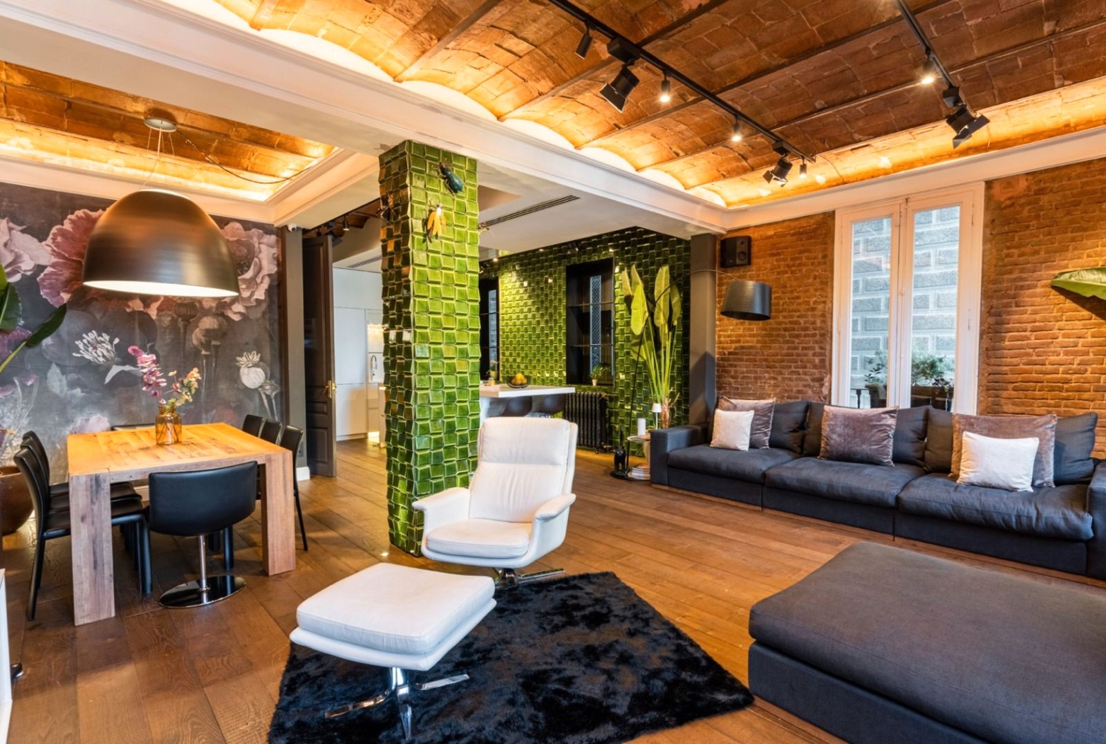 Sala d'estar de Pis en venda en  Barcelona Capital amb Aire condicionat, Calefacció i Parquet