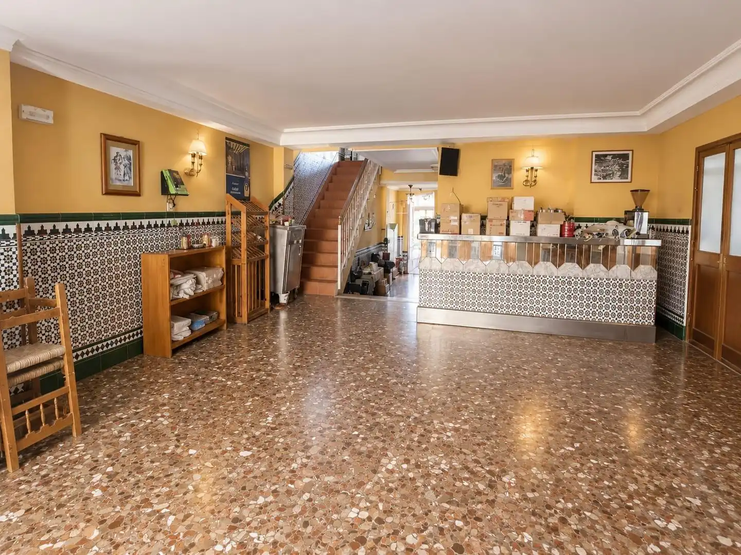 Local comercial en venta en Casco Antiguo, imagen 2