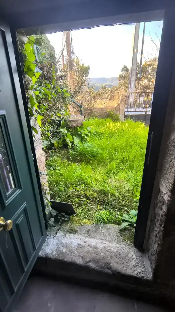 Piso en venta en A Cañiza   con Calefacción, Jardín privado y Terraza
