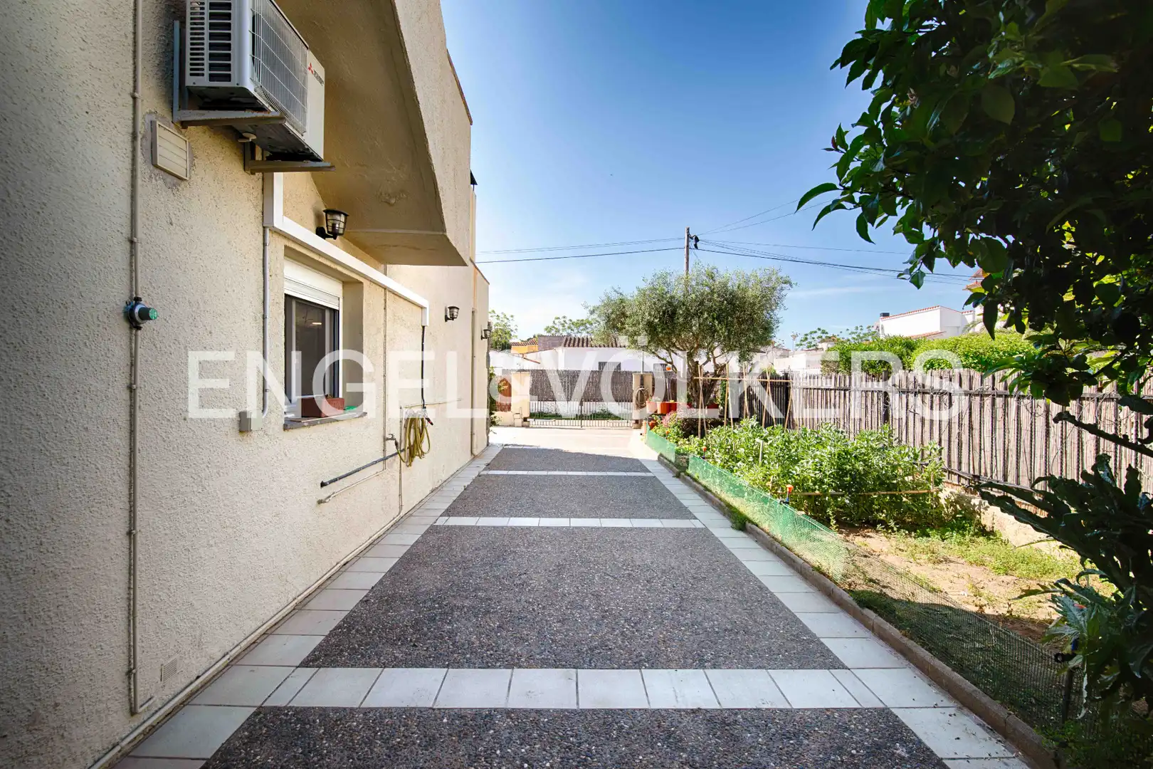 House with terrace for sale in Carrer Requesens, imagen 46