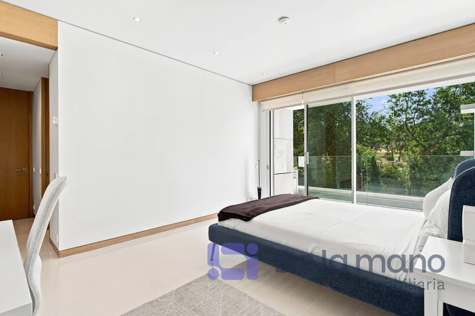 Bedroom of Houses for sale in Madrid  with Air Conditioner, Heating and Private garden
