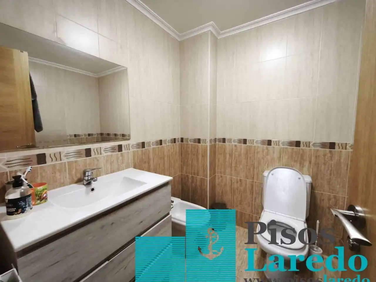Bathroom of Flat for sale in Meruelo  with Heating, Private garden and Parquet flooring