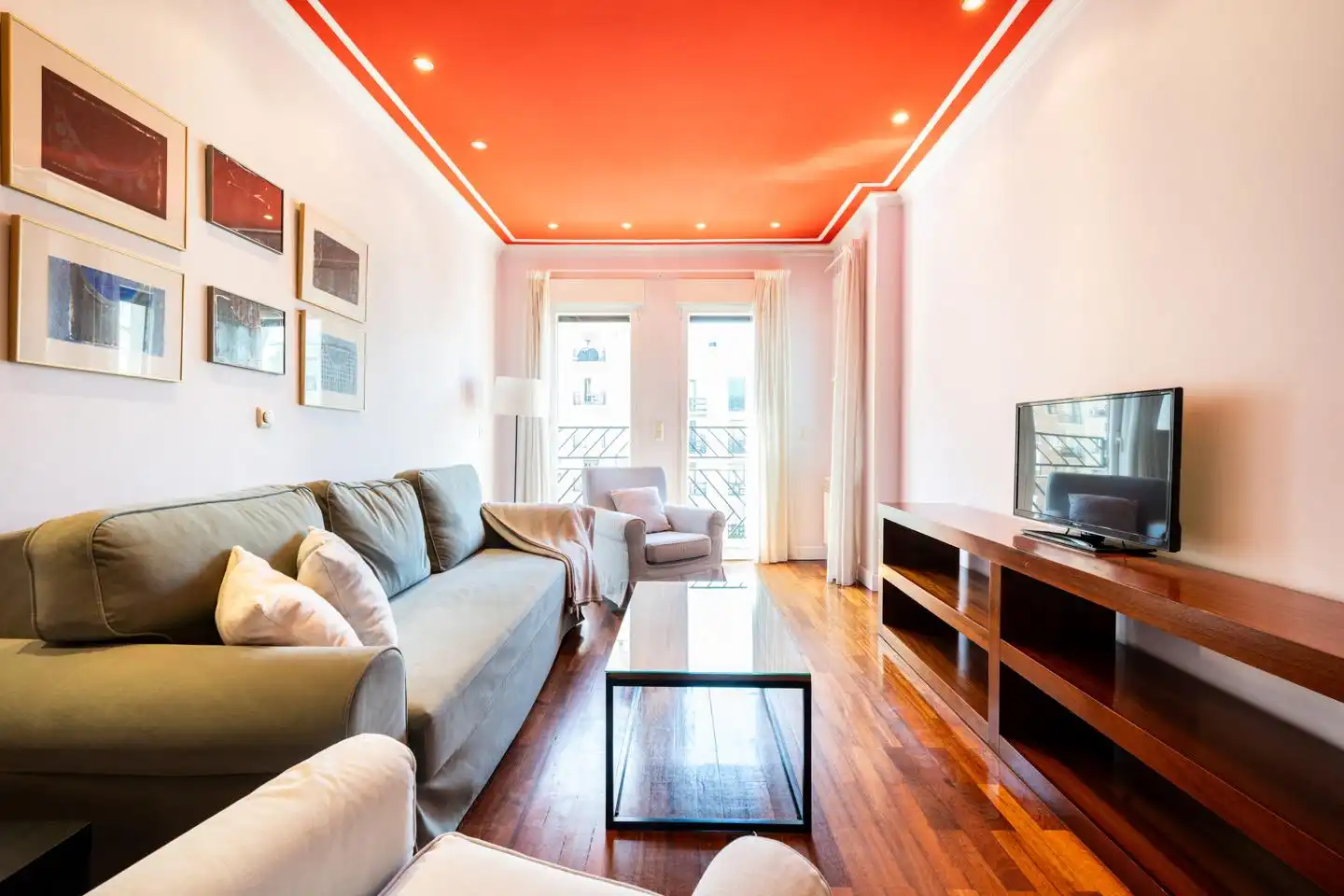 Sala d'estar de Pis de lloguer en Madrid amb Aire condicionat, Calefacció i Parquet
