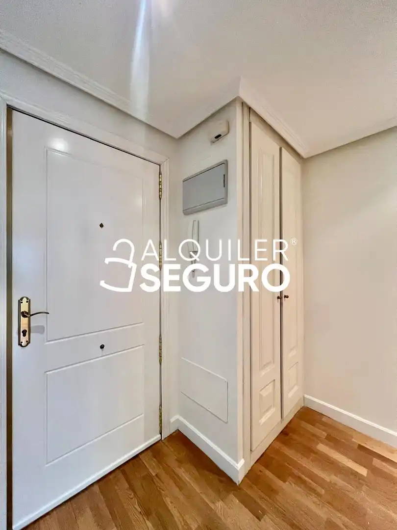 Piso de alquiler en Madrid con Aire acondicionado, Calefacción y Piscina