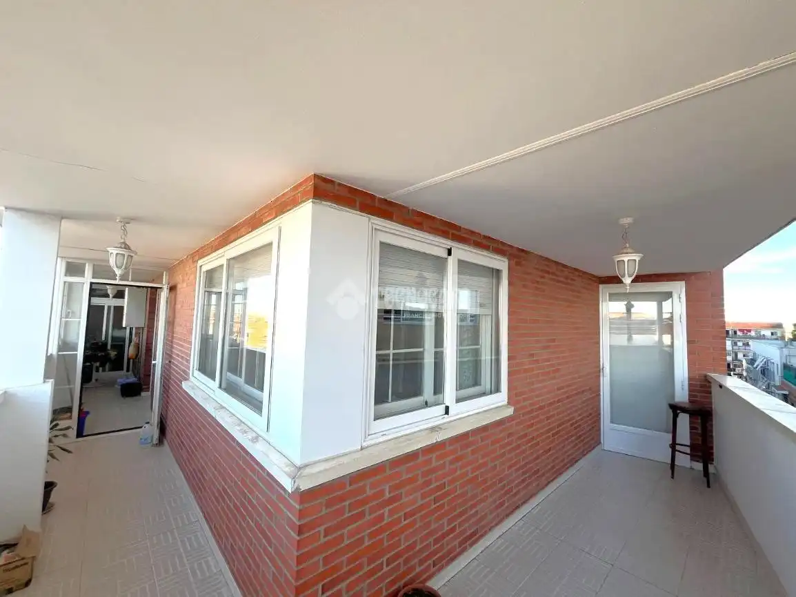 Appartamento con ascensore in vendita a Calle Pinto - San Roque, imagen 3