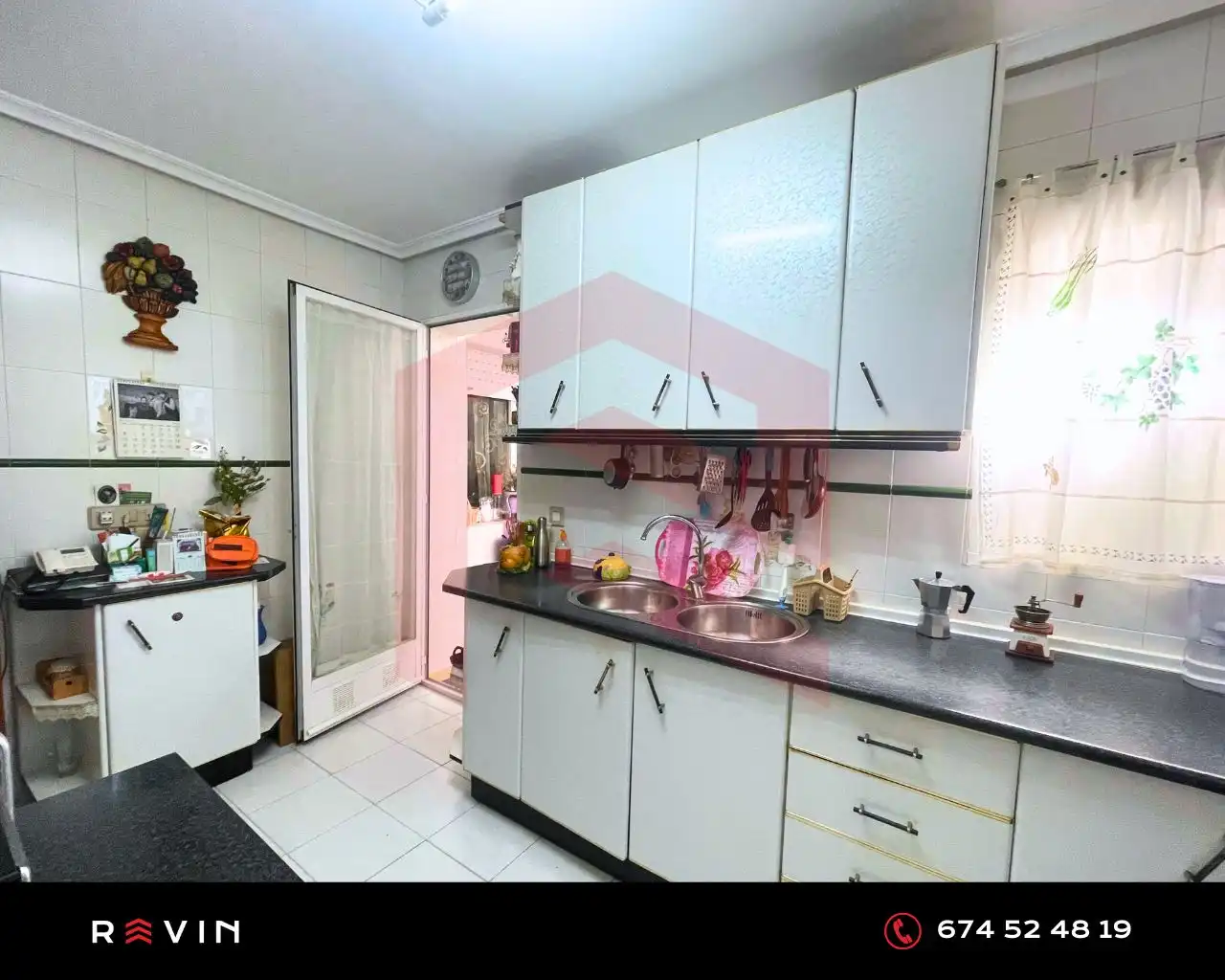Cocina de Dúplex en venta en Jaén con Aire acondicionado, Calefacción y Terraza