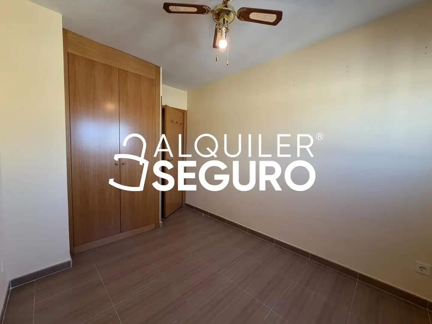 Habitación de Piso de alquiler en Rivas-Vaciamadrid con Aire acondicionado, Calefacción y Trastero
