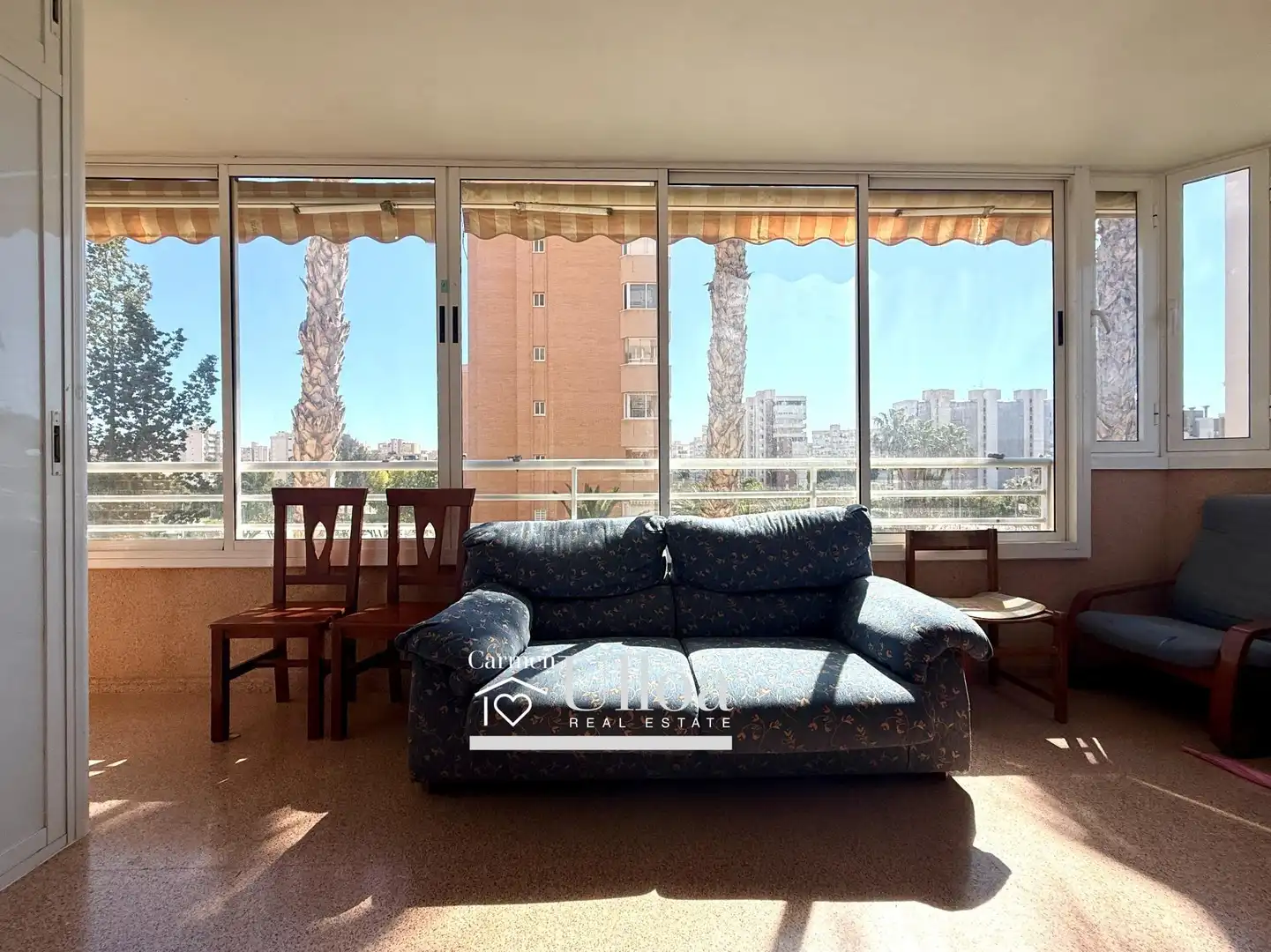 Vista exterior de Apartamento en venta en Alicante / Alacant con Jardín privado y Piscina comunitaria