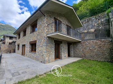 Chalet en venta en Aixirivall