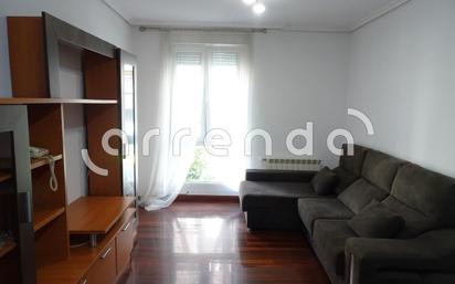 Living room of Flat to rent in Santander  with Heating, Parquet flooring and Balcony
