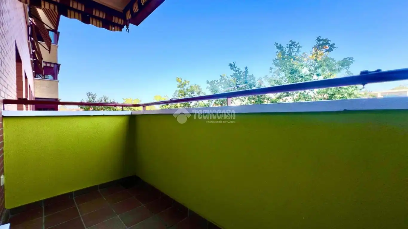 Balcony of Flat for sale in Madrid  with Air Conditioner, Heating and Parquet flooring