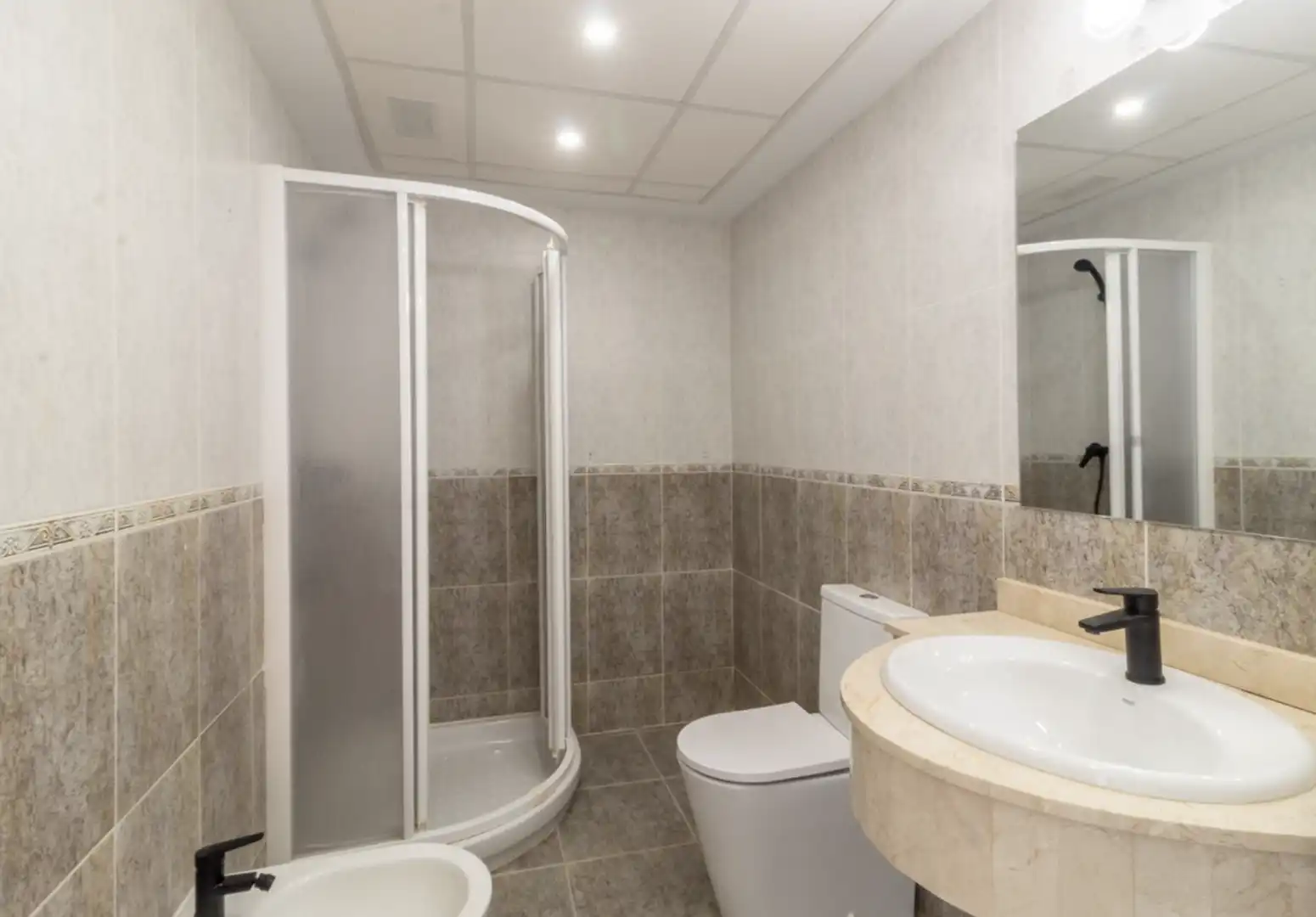 Casa a schiera con terrazza in vendita a La Duquesa, imagen 17