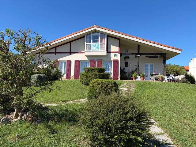 Casa-chalet en Venta en Barrika