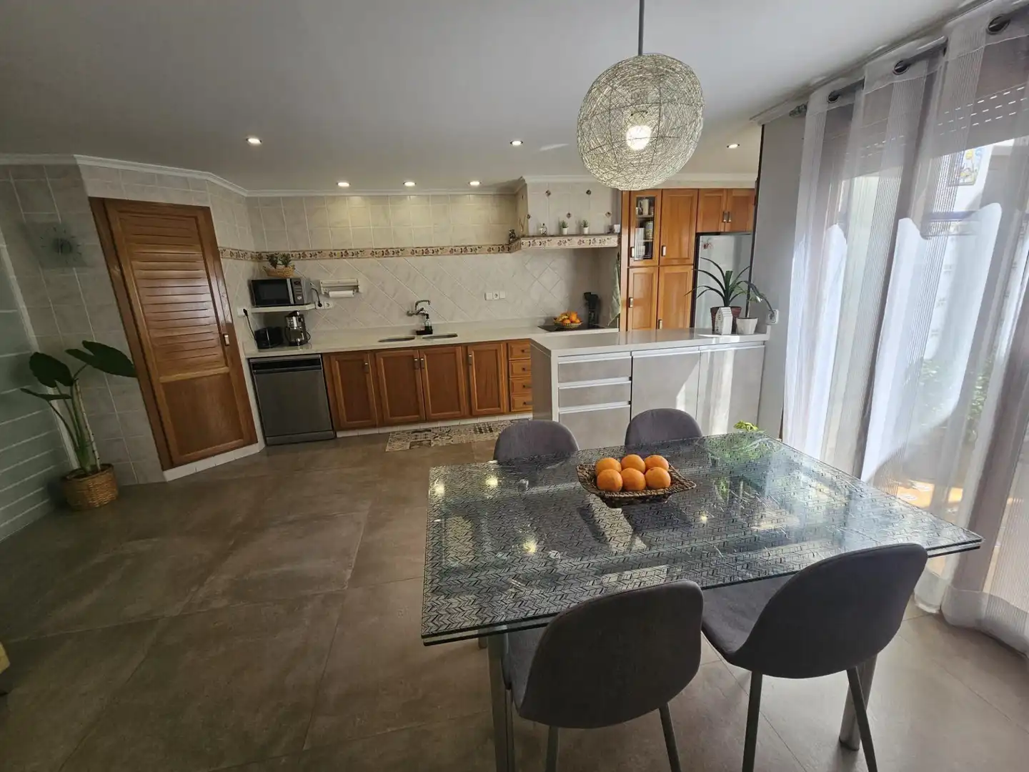 Kitchen of Houses for sale in Sueca  with Air Conditioner, Terrace and Storage room