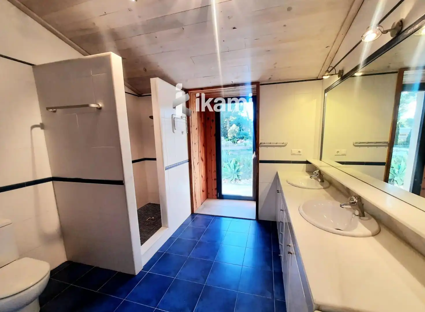 Bathroom of Houses for sale in Jávea / Xàbia  with Air Conditioner, Heating and Private garden