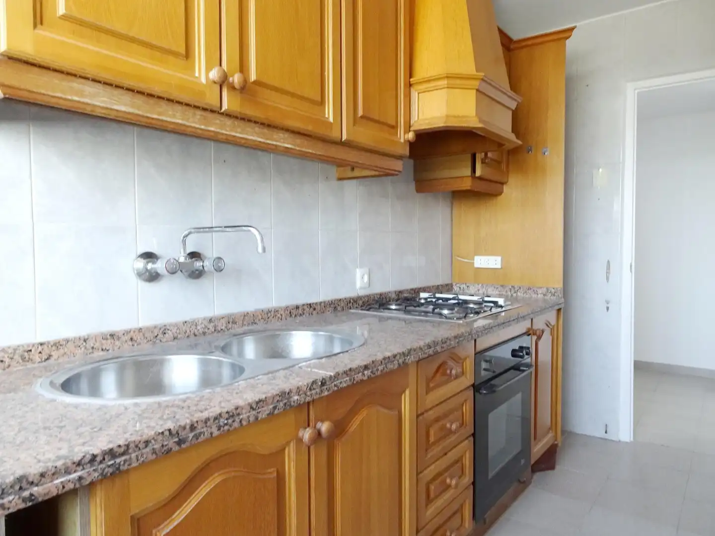 Cuina de Pis en venda en Málaga amb Terrassa