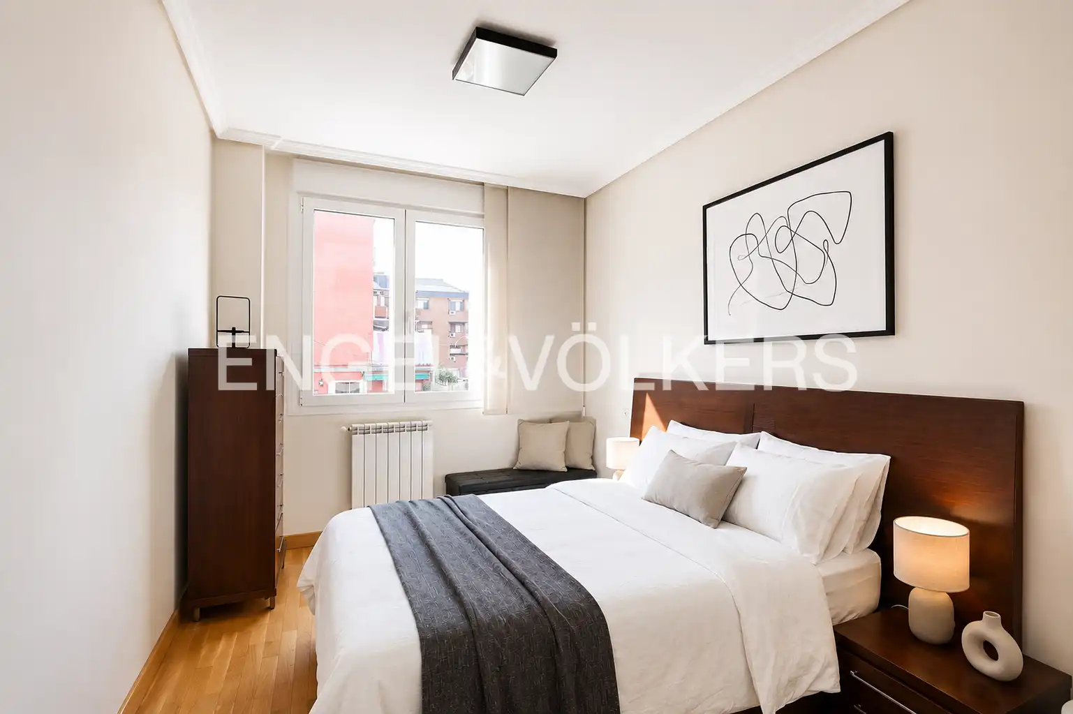 Bedroom of Flat for sale in Madrid  with Air Conditioner, Heating and Parquet flooring
