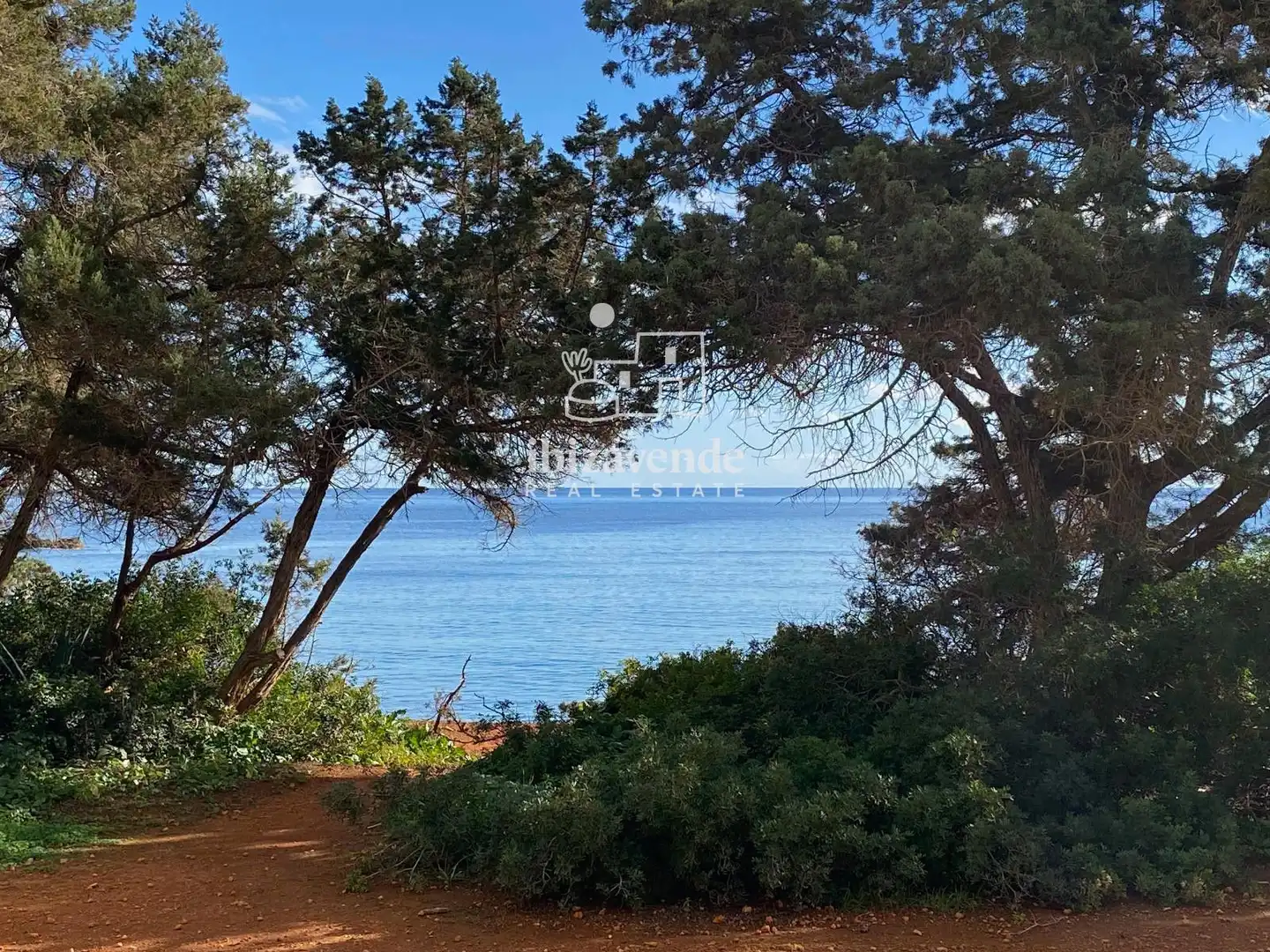 Dachboden zur Miete in Santa Eulària des Riu mit Terrasse, Schwimmbad und Möbliert