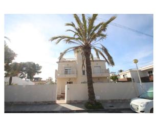 Vista exterior de Casa o xalet en venda en Orihuela amb Aire condicionat, Calefacció i Terrassa